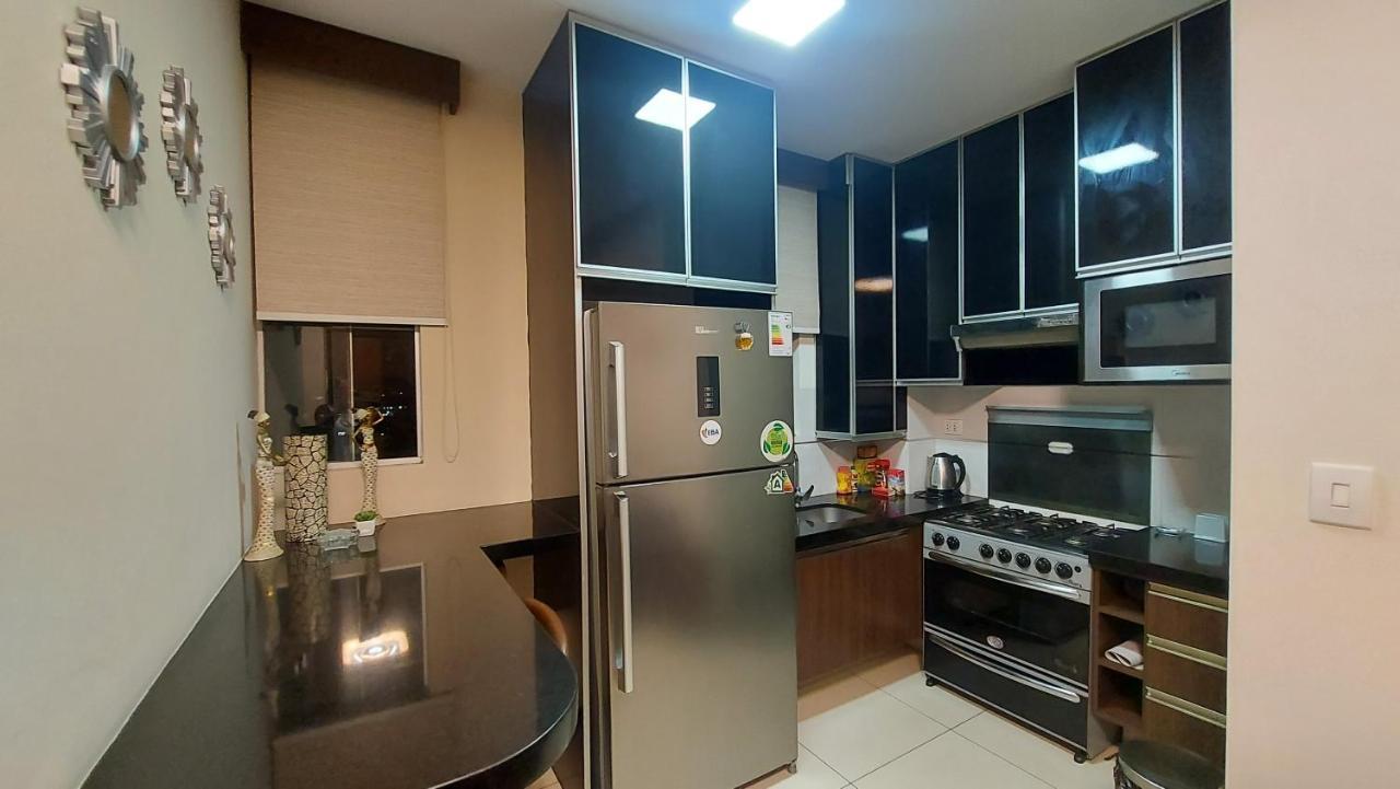 Hermoso Y Unico Apartamento Moderno, En Pleno Centro De Santa Cruz, Con Netflix Wi-Fi De 60 Mb, Estacionamiento Gratis Y Ac En Todos Los Ambientes ซานตาครูซเดอลาเซียร์รา ภายนอก รูปภาพ